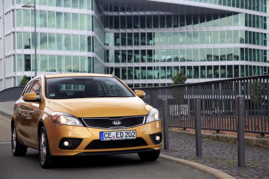  Kia pro_cee&rsquo;d EcoDynamics 2011 года  (фото 7 из 133)